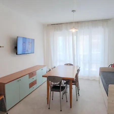 Flat With Need Apartamento Bibione